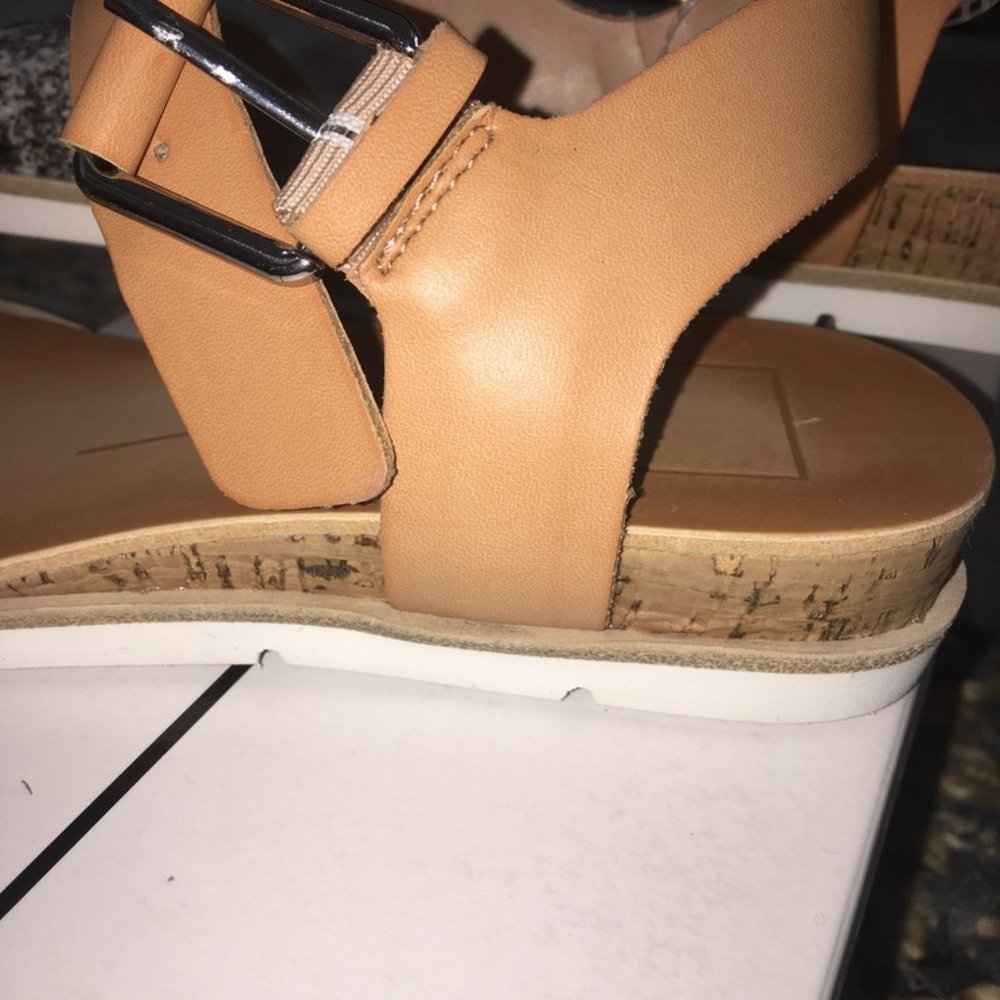 PRICE FIRM!  Beautiful DOLCE VITA Sandals with Ankle Strap - Picture 8 of 11